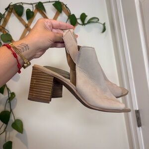 FRANCO SARTO Helix Leather Block Heel Slingback Shoes